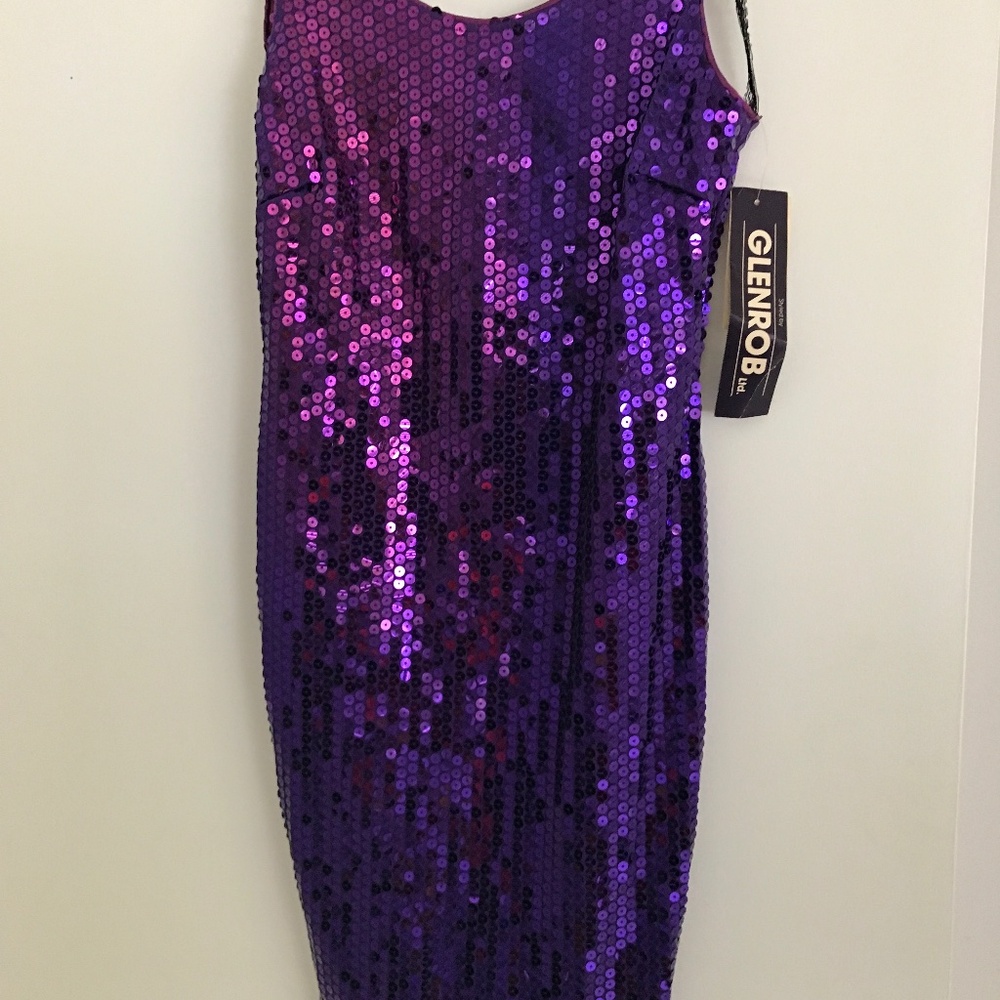 VINTAGE Sequin Body Hugging Mini Dress Size 7/8 NOS
